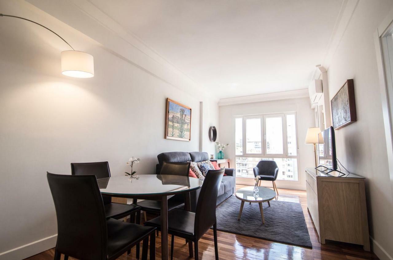 Appartement Elegant retreat business district Bernabéu à Madrid Extérieur photo
